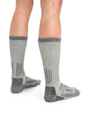 ICEBREAKER MENS MOUNTAINEER MID CALF SOCK - JET HEATHER/ESPRESSO