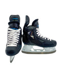 VRAI PATINS JUNIOR STOCK ICE HOCKEY PLAYER